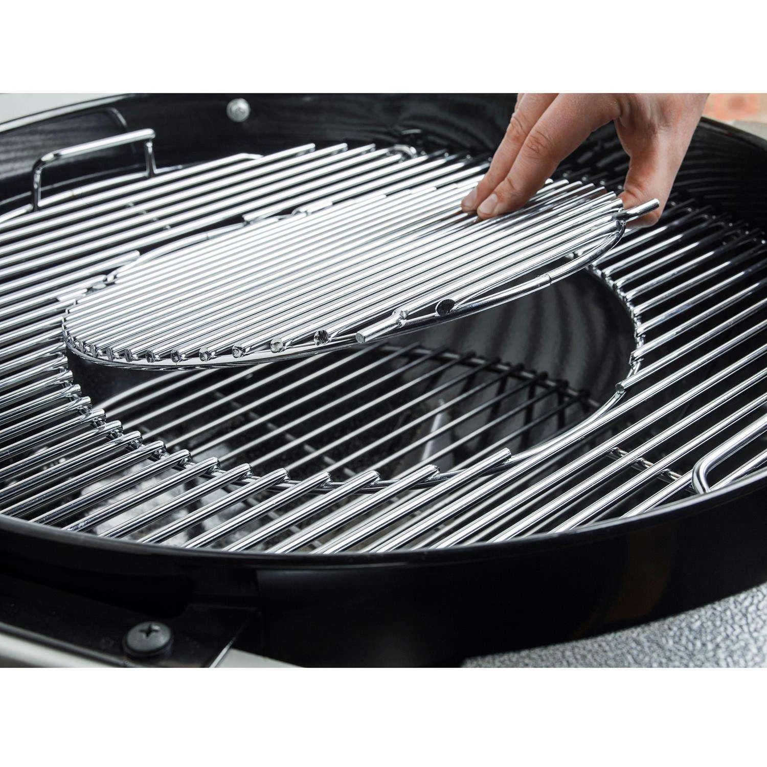 Weber 22 In. Performer Charcoal Grill Black 5 Weber 22 In. Performer Charcoal Grill Black - Image 3