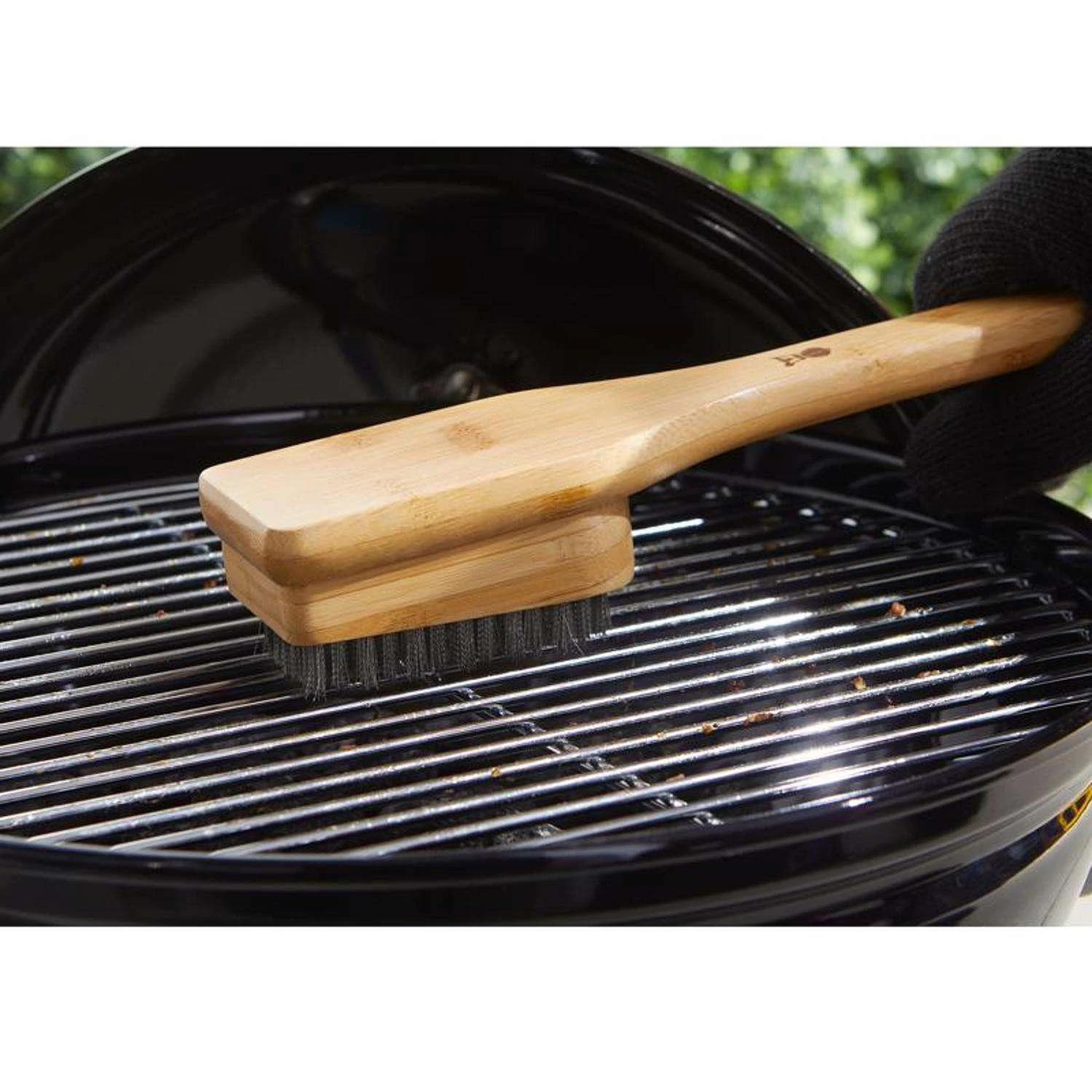 Weber Grill Brush 12 In. H X 2.12 In. L X 2.25 In. W 1 Pk 6 Weber Grill Brush 12 In. H X 2.12 In. L X 2.25 In. W 1 Pk - Image 4