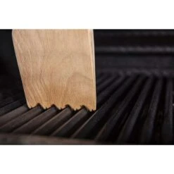 Broil King Grill Scraper 1.2 In. H X 18 In. L X 4 In. W 1 Pk -Traeger Egg Store a76d8e8f 2ec2 49c1 af8c c5b4c0b62e66
